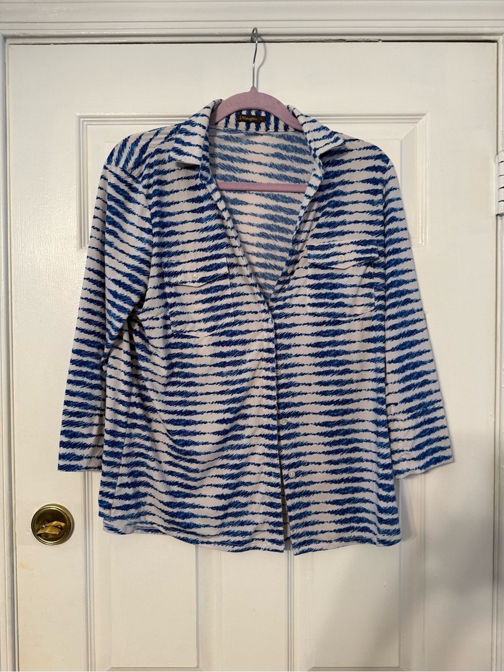 J. McLaughlin White Top with Blue Brushstroke Stripes